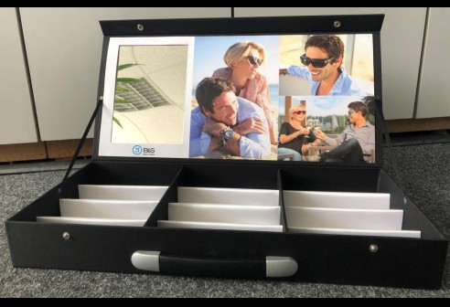 Shoptic Coffre de présentation – avec miroir intérieur