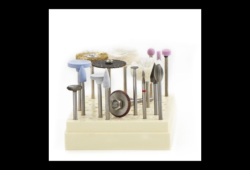 Assortiment de petits outils, 17 pièces, boite de rangement en plastique