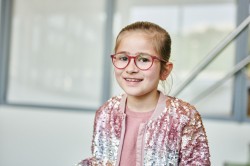 Kim transparant redwood, maat 44